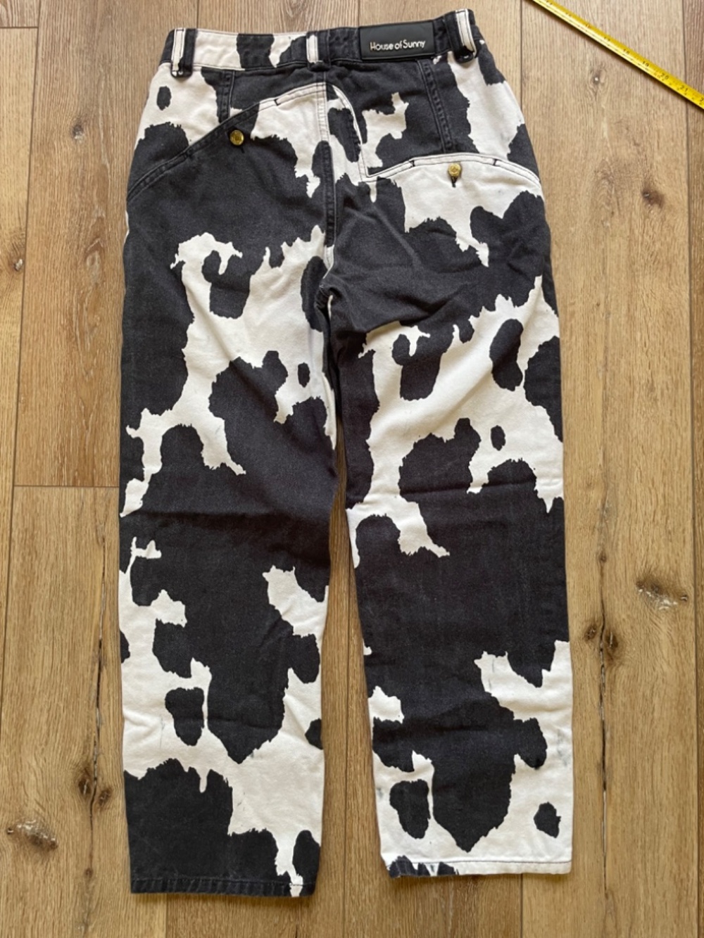 House Of Sunny Jessie Jean – Cow Print Denim Size 4 - Picture 13 of 14